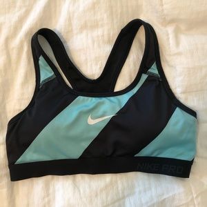 Nike Sports Bra size S